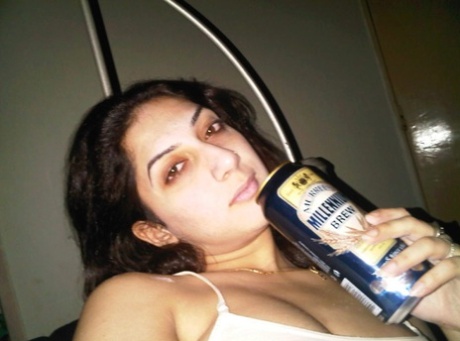Indian solo girl takes self shots of her big natural tits