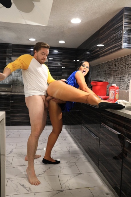 Curvy MILF Sybil Stallone fucks her stepson & takes a cumshot on her big tits